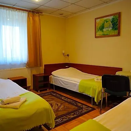 8 Km Od Suntago, Deepspot Bed & Breakfast Radziejowice