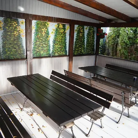 8 Km Od Suntago, Deepspot 3*