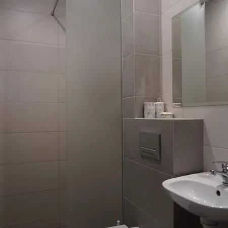 8 Km Od Suntago, Deepspot Bed & Breakfast Radziejowice