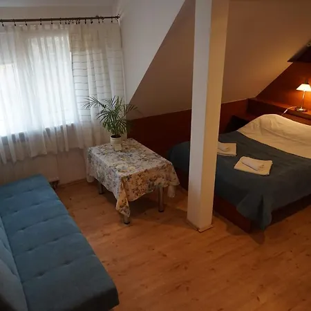 Dom Gościnny 8 Km Od Suntago, Deepspot Nocleg ze śniadaniem 3*