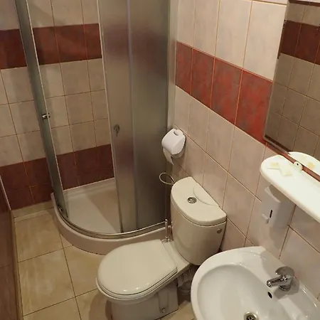 8 Km Od Suntago, Deepspot 3*