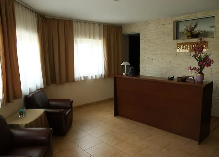 Bed & Breakfast 8 Km Od Suntago, Deepspot 3*