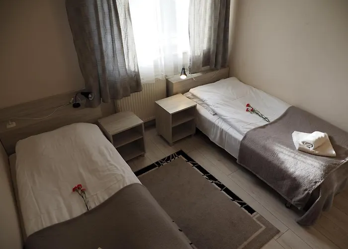 8 Km Od Suntago, Deepspot 3* Radziejowice