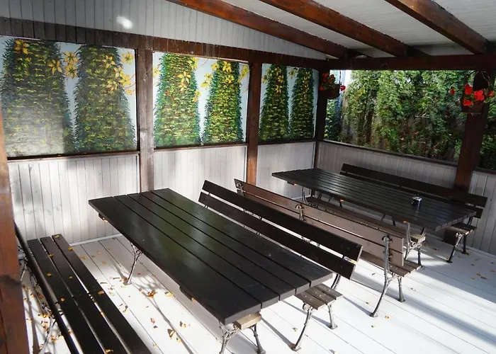 8 Km Od Suntago, Deepspot 3*