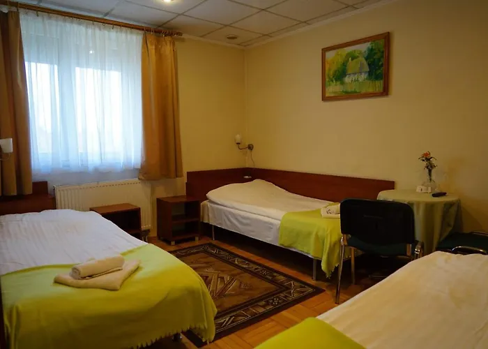 8 Km Od Suntago, Deepspot 3*